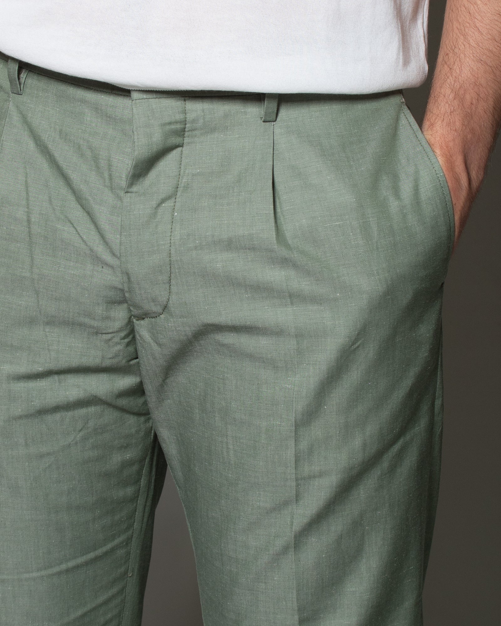 HINDUSTRIE - Pantaloni chino con pinces | macciocu.com