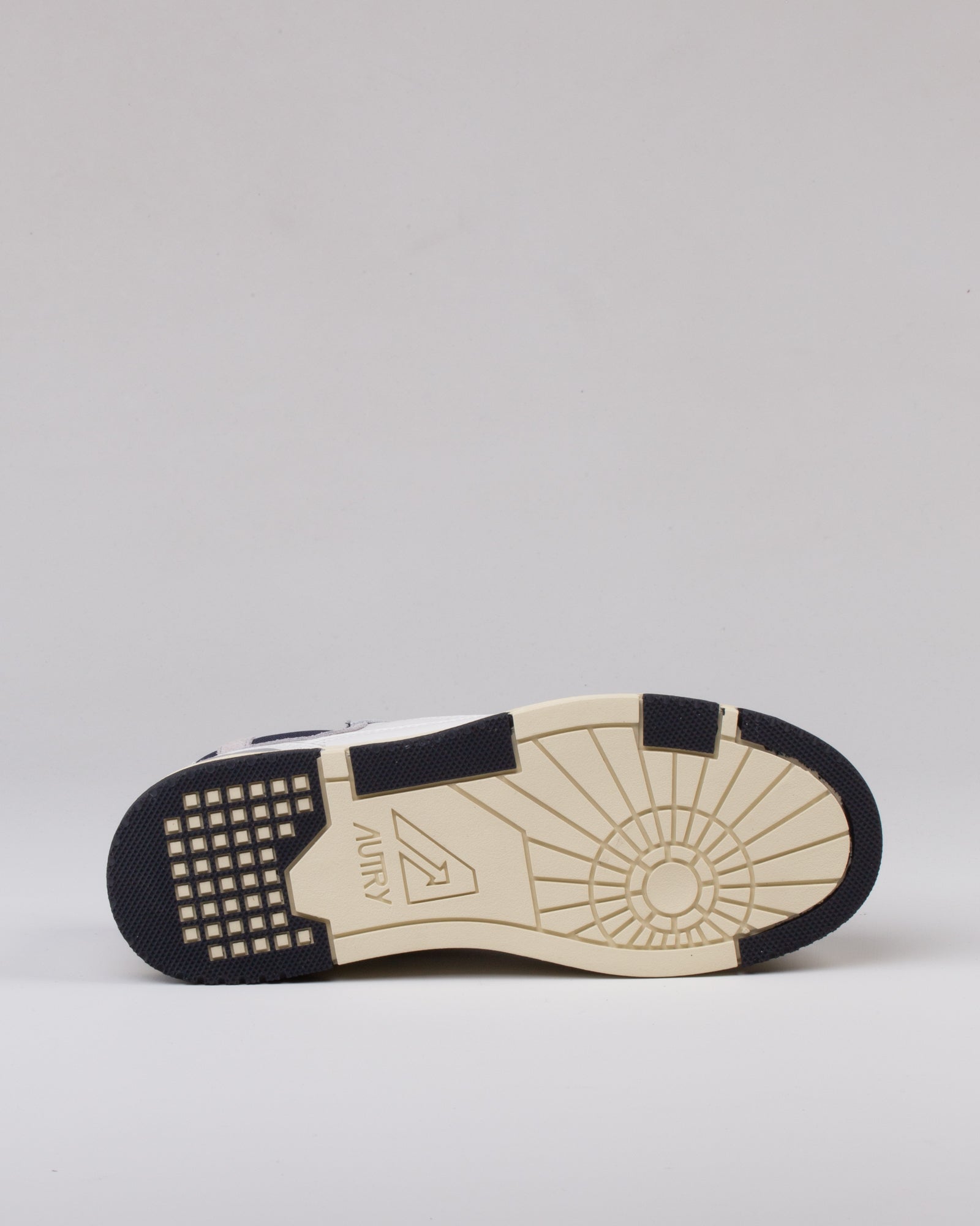 AUTRY - Sneakers CLC Low | macciocu.com