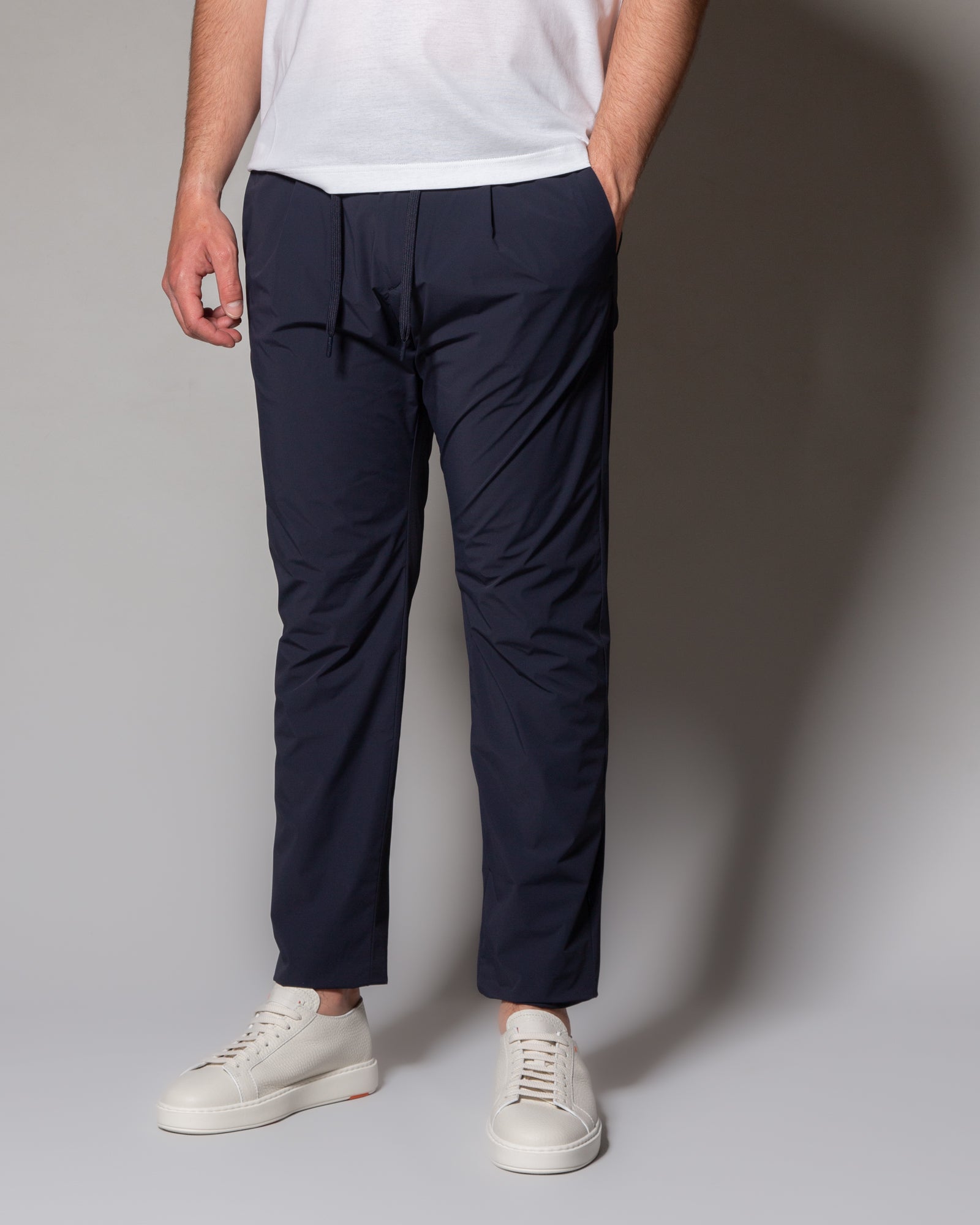 HERNO - Pantaloni jogger in nylon Maestro | macciocu.com