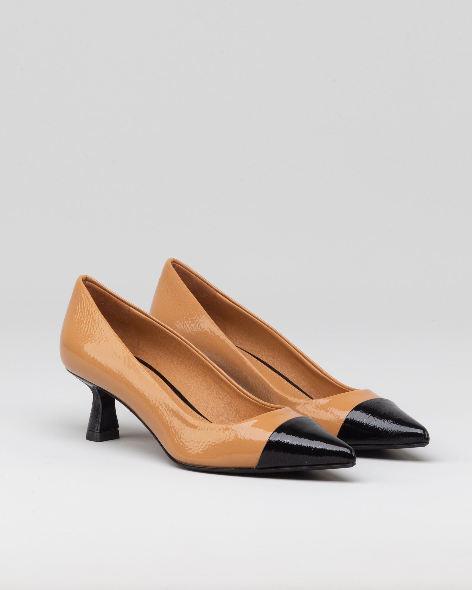 Decollete bassa in pelle - RISVOLTO | Risvolto.com