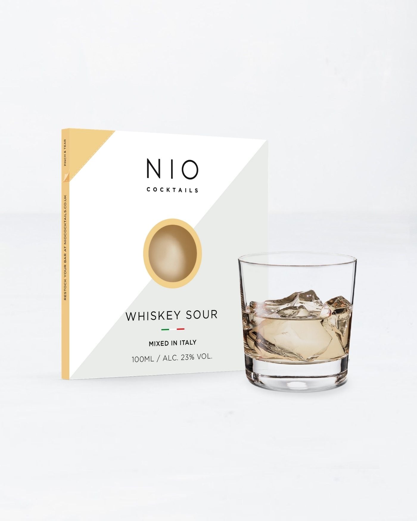 Whiskey Sour Cocktail - NIO COCKTAILS | Risvolto.com