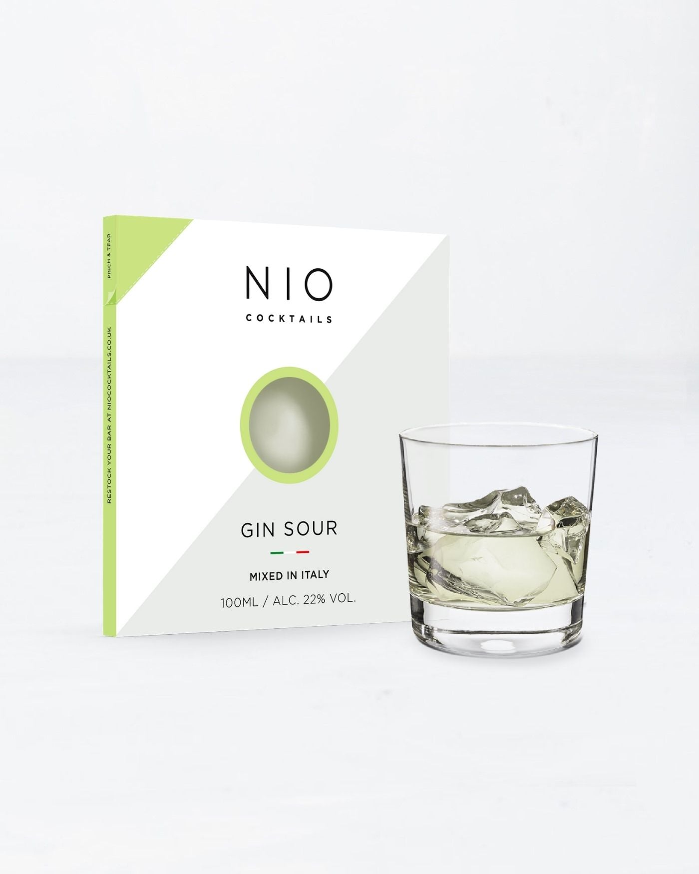 Gin Sour Cocktail - NIO COCKTAILS | Risvolto.com